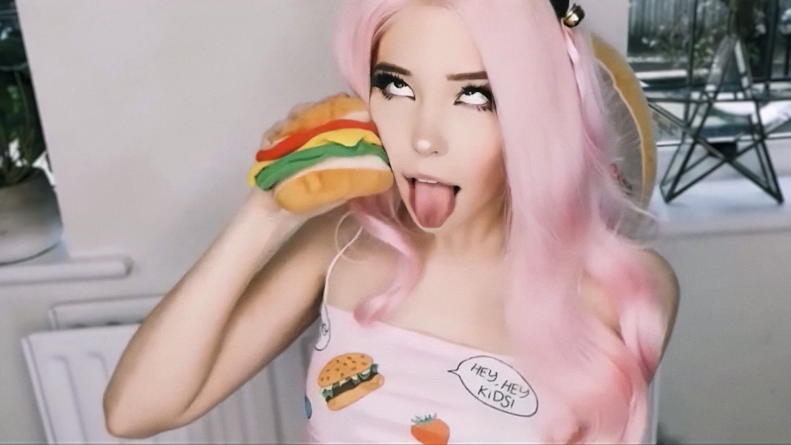 4. Fantastic Machine - pc Belle Delphine