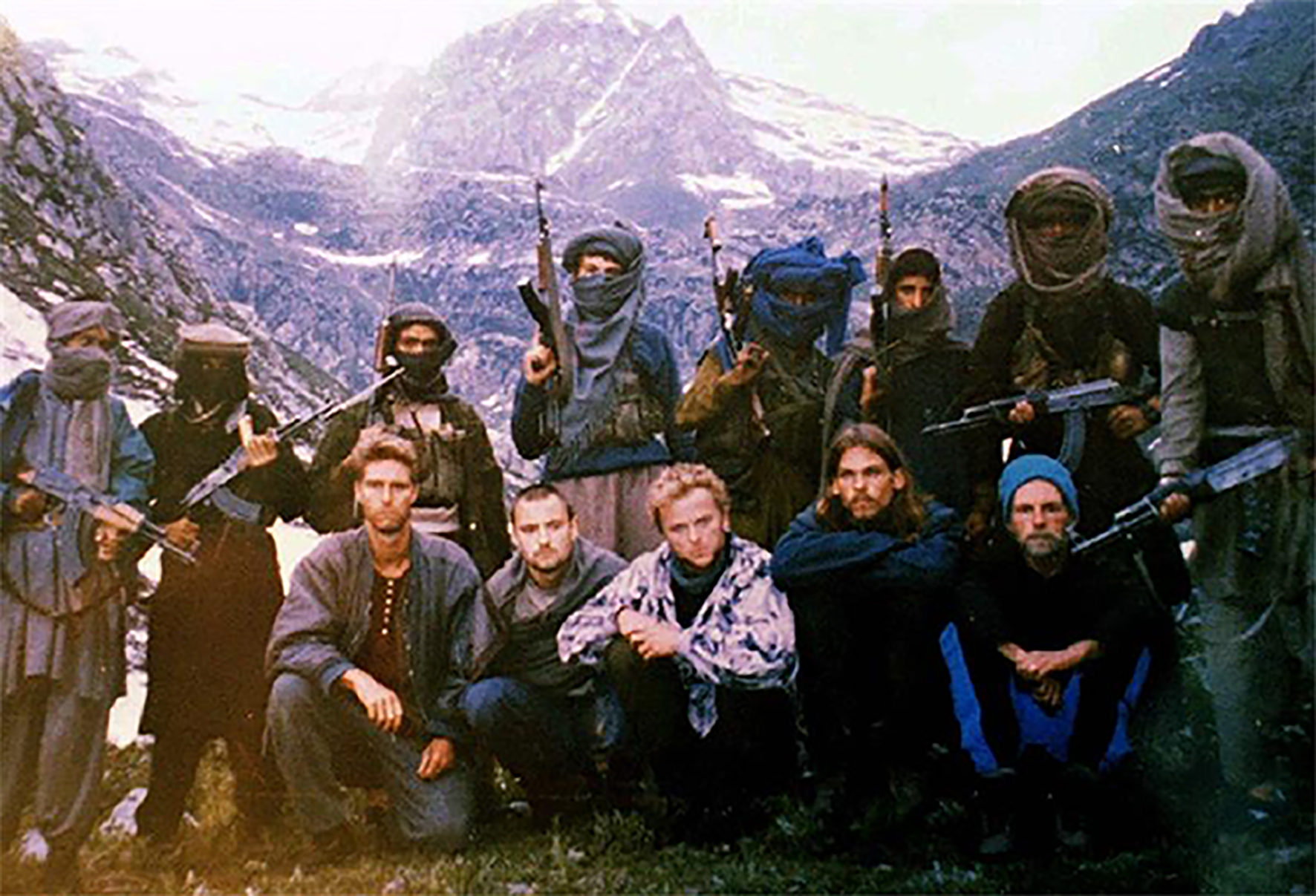 1 TheGoldenSwan_Stills_terrorists_hostages_1mb_300dpi
