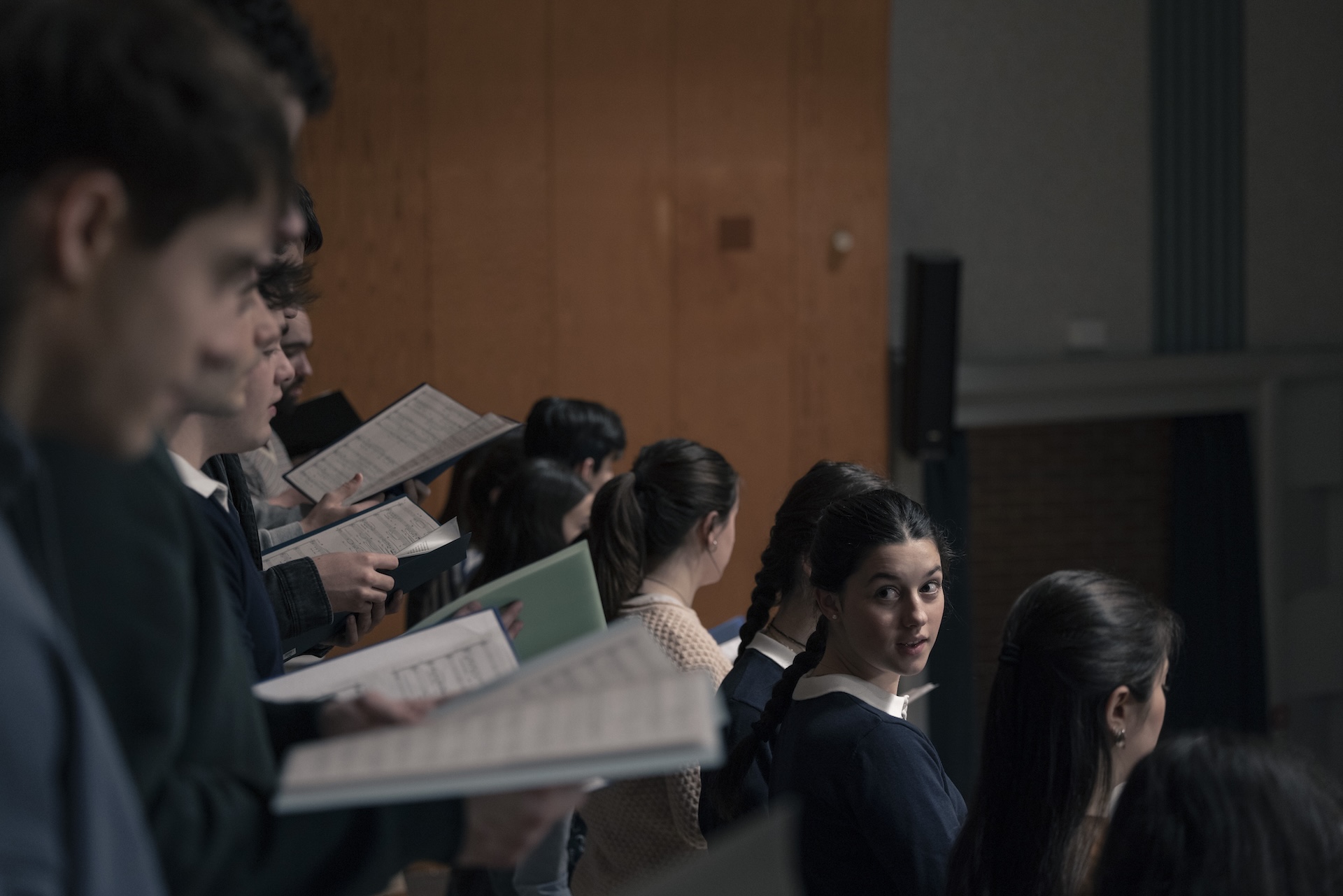 LOS_DOMINGOS_STILL_27482