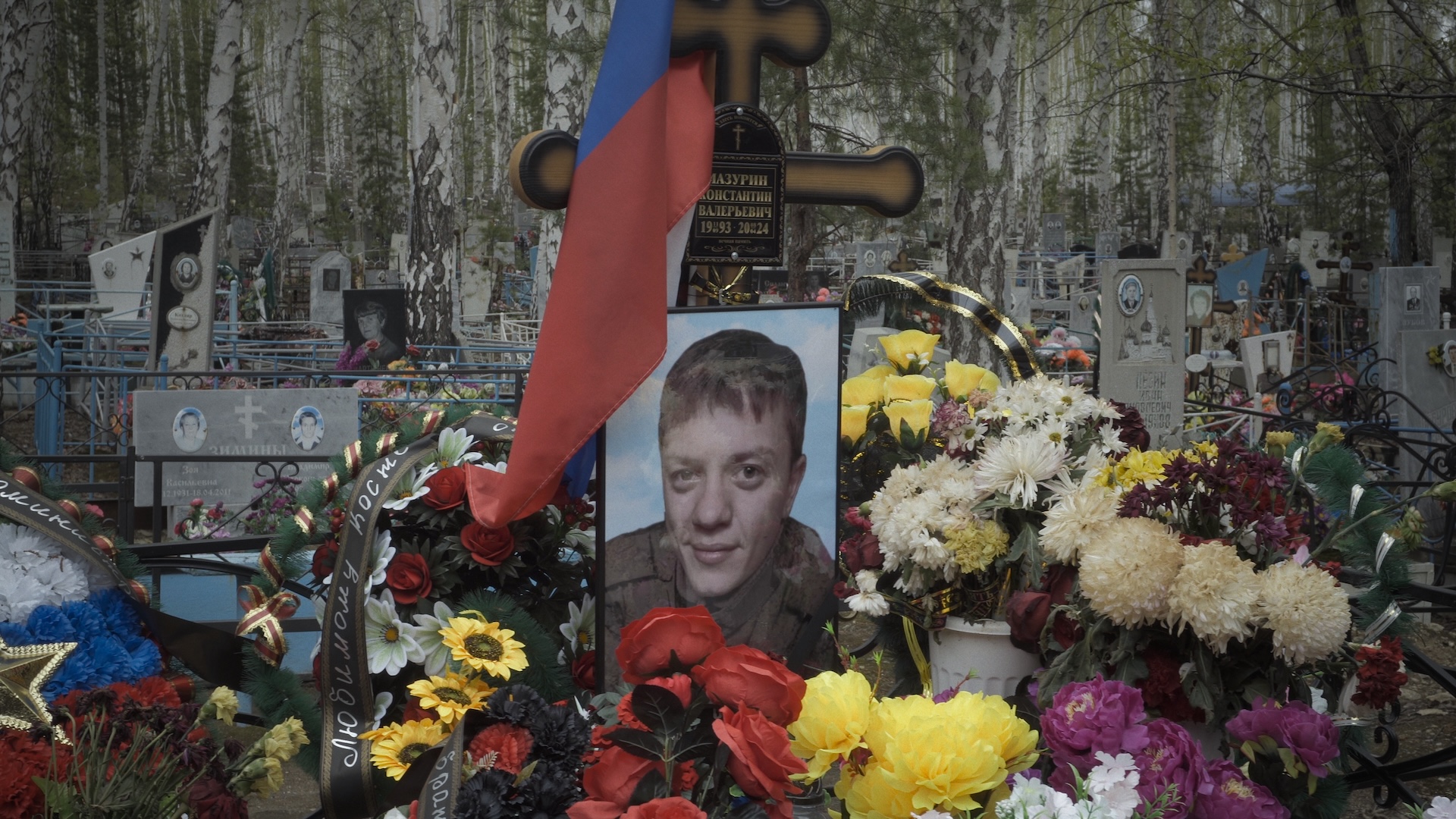 MashasBrothersGrave_credit_Pavel_Talankin